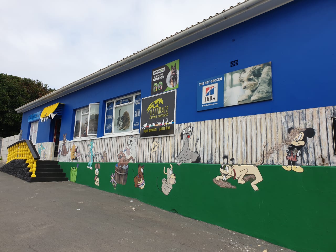 The Pet Grocer storefront